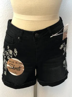 FLORAL EMBROIDERY SHORT